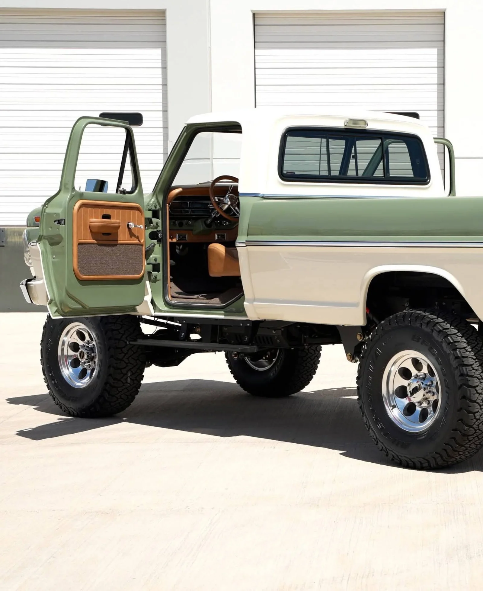 4WD and larger SUV detailing